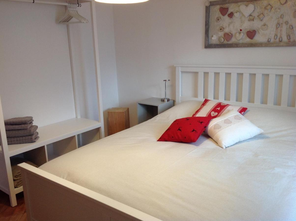 Villa Rooms Guest house Laives