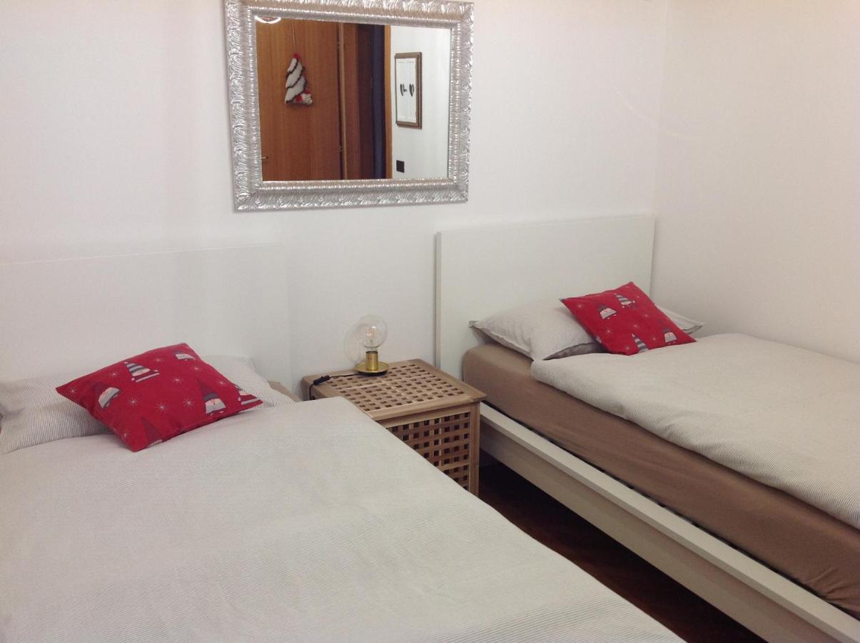 Villa Rooms